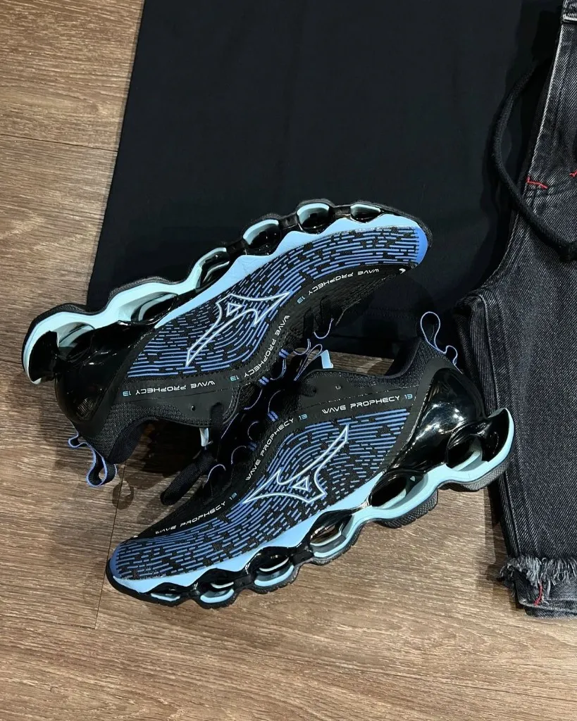 Mizuno Prophecy 13
